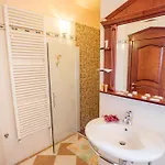 Leonarda Appartement *
